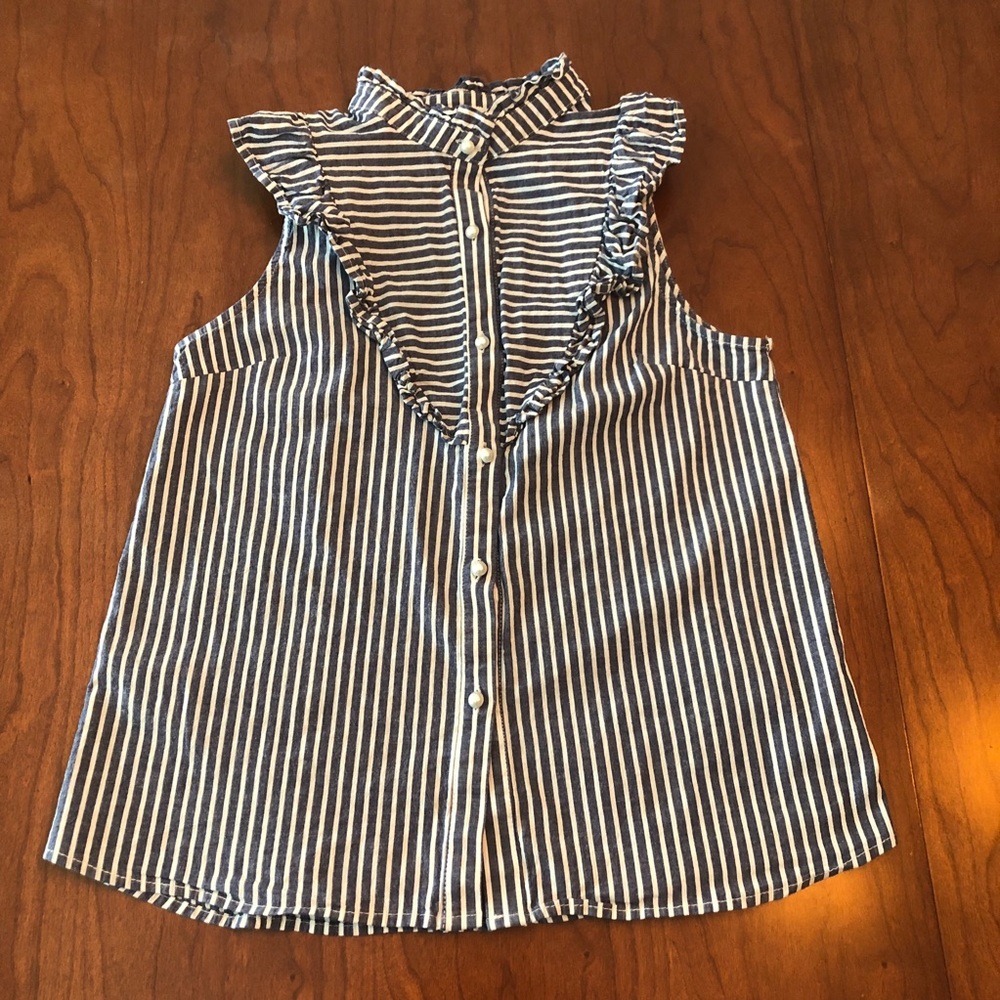 3/$25 Stripe ruffles blouse with pearl buttons